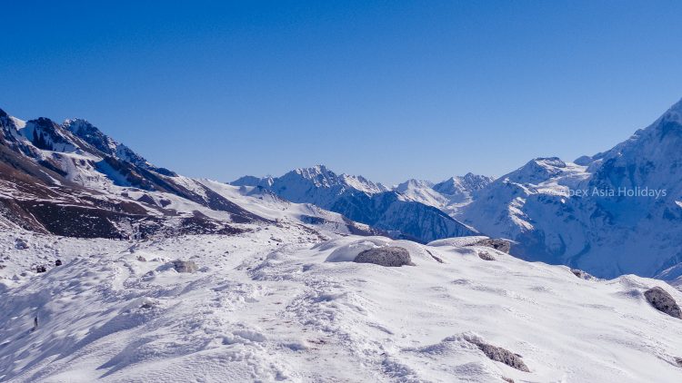 larke Pass in Manaslu Circuit Trekking - Larke Pass